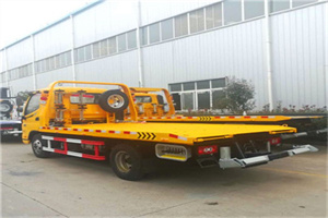 兴文附近拖车救援搭电